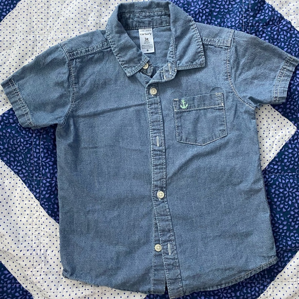 Carter’s: Chambray short-sleeved top size 3T - Picture 1 of 4